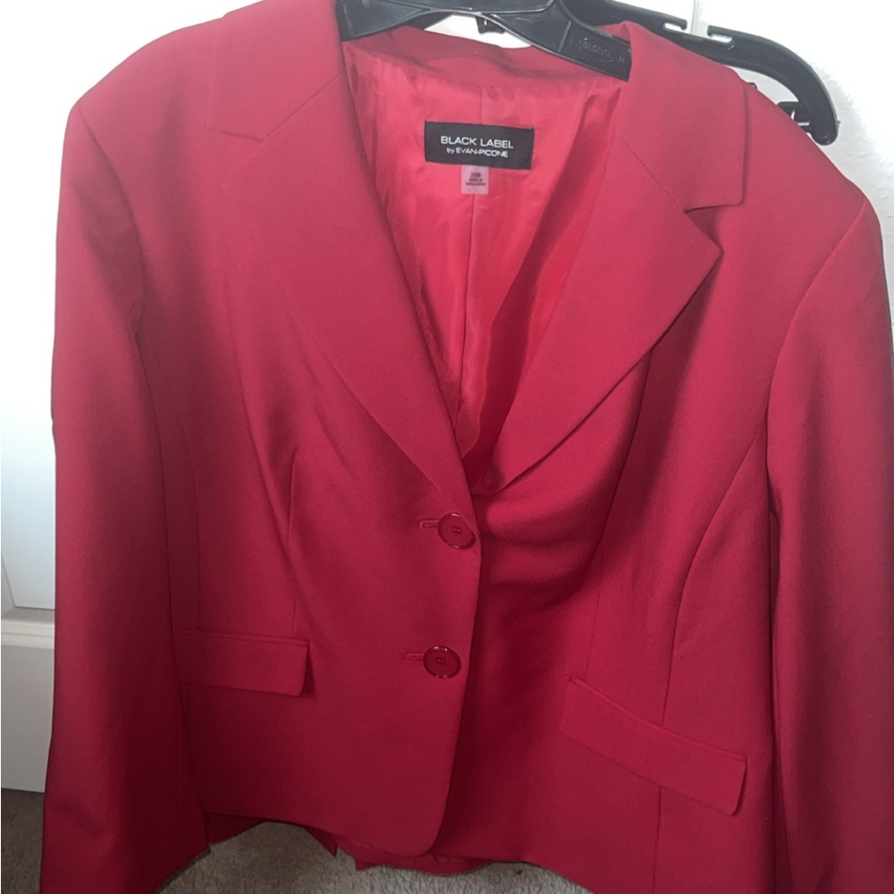 Black Label Red Blazer Elegant Suit